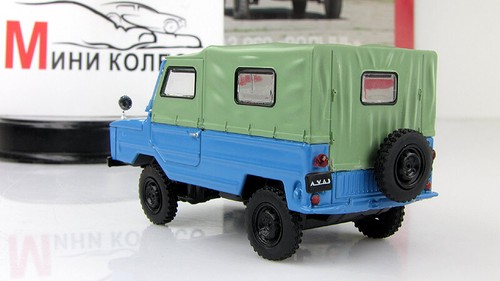 LuAZ-969 /"Volyn/" autolegend Of the USSR Scale car 1:43