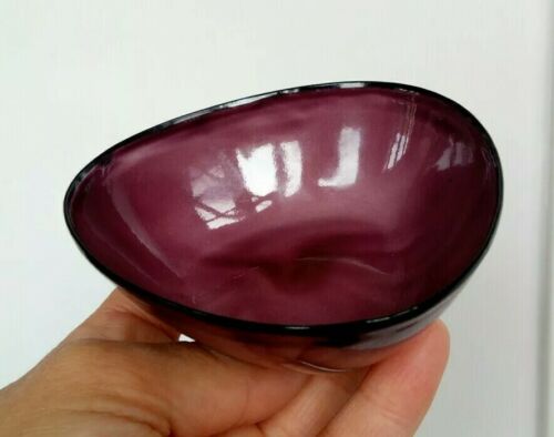 Vintage enamel ware small bowl Erker Kockums Sweden retro purple mauve 