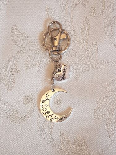 Dad Daddy Granddad Step Dad Fathers Day 'I love you to the moon & back' Key Ring 
