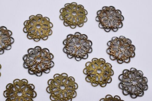 10 Round Filigree Gold//Silver Tone Floral Crafts Jewelry Findings 17 mm Vintage