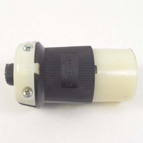 Hubbell HBL2613 Receptacle Twist Lock 30A 125V 3-Wire {Lot of 2