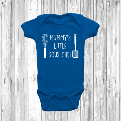 Mummy/'s Little sous chef Baby Grow Body Costume Gilet Cadeau Mignon Travailleur Helper