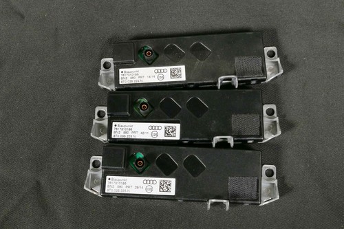 63 Audi A5 RS5 8T Coupe Antennenverstärker rechts R aerial Antenna 8T0035225N