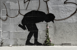 Banksy Better Out Than In 24/"x36/" Canvas Print Urban Graffiti