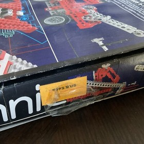 Lego Technic Universal Set 8064 New/damaged Box