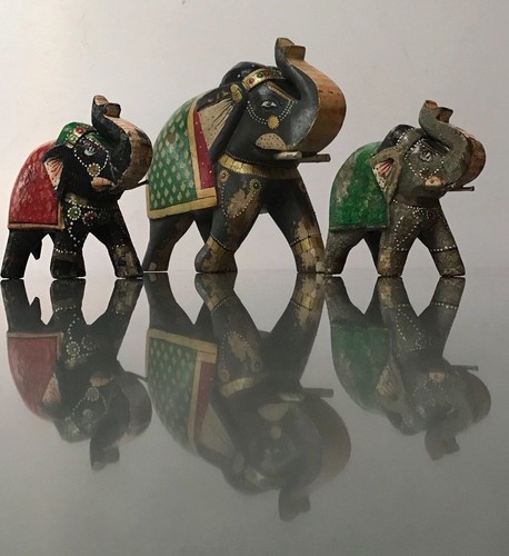 CEREMONIAL TEAK ELEPHANT. VINTAGE INDIAN WOODEN TOYS HIGHLY DECORATIVE LARGE