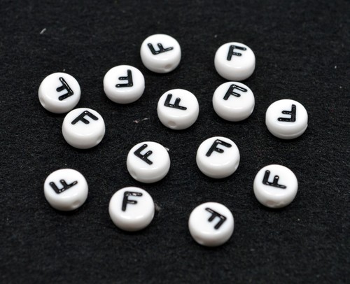 Acrylic Single Letter A-Z White Alphabet Beads 7mm x 4mm 400 WHITE DISC