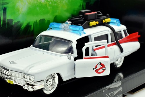 MODELLINO AUTO CADILLAC GHOSTBUSTERS ECTO-1 FILM SCALA 1:32 CAR MODEL DIECAST