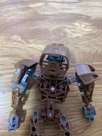 LEGO Bionicle Toa Metru Set # 8604 TOA ONEWA - Figure Brown Toy