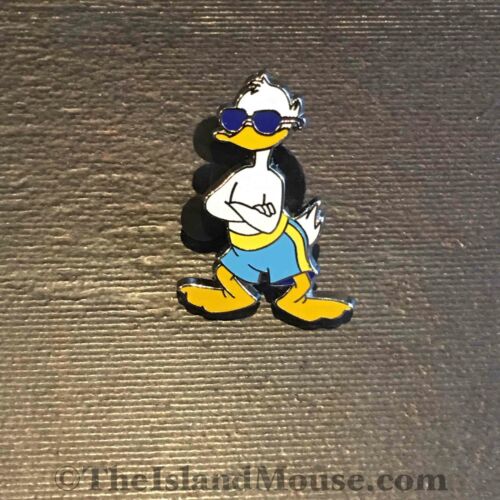 Disney Cool Characters Mini Pin Donald Pin UG:89353