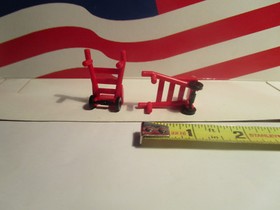 LEGO HARRY POTTER,CITY (2) RED DOLLY HAND TRUCK HOGWARTS EXPRESS TRAIN Set 4708