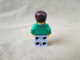 2010 LEGO City Advent Calendar: Dad/Father Minifigure #2824