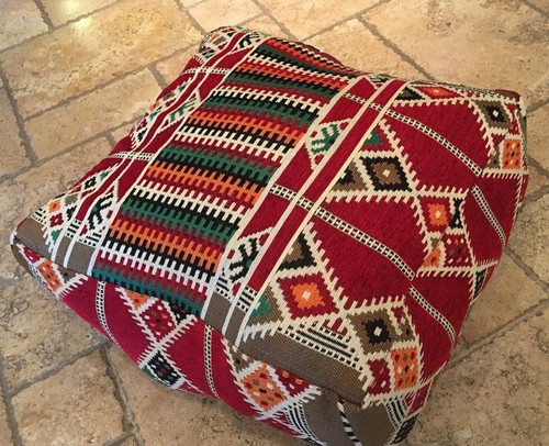 Handmade Moroccan Exquisite Kilim Rug Pouf Storage Ottoman Floor Pillow