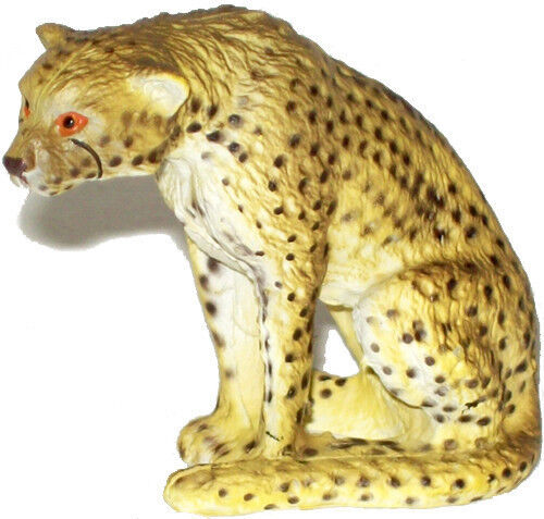 FREE SHIPPINGAAA 55006 Small Cheetah Sitting Wild Animal Toy New in Package