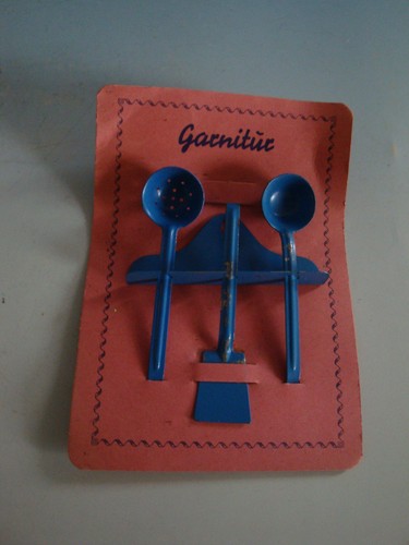RS1118-362 Garnitur Blech Geschirr für Puppenküche wohl 20//30er