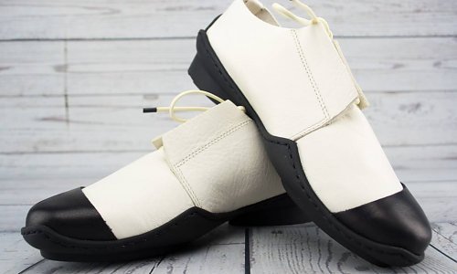 SIZES 40 41 REDUCED!!! NEW MOBY BLACK//WHITE LEATHER SHOE TRIPPEN