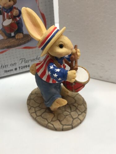 Bunny Toes Justin On Parade 1997 Limited Pacific Rim 72094 Figurine Flag Drum