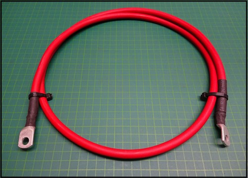 Photovoltaik Batteriekabel kupfer Rot 35mm² Auto Befestigungsbohrung M8 1,26m
