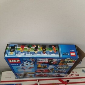 LEGO CITY: Lego City Starter Set 60023 with Box Manuals INCOMPLETE
