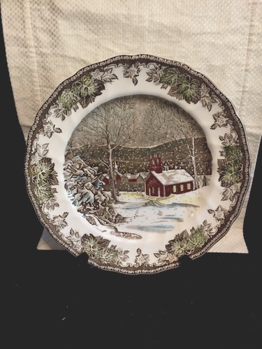 Brown Tones /"The Friendly Village/" Dinner Plate Johnson Bros Mint