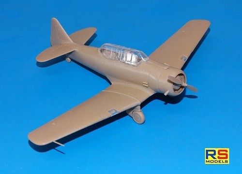 Canadian MKGS #92208 1//72 RS MODELS NA-64 Yale WW II Advanced military trainer