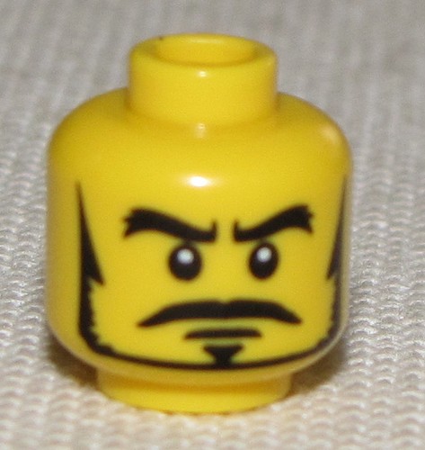 LEGO NEW MINIFGURE HEAD WITH BLACK MUSTACHE AND BEARD PIRATE CASTLE FACE
