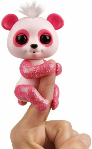 Fingerlings Panda Polly pink mit Glitzer von WowWee interaktives Spielzeug