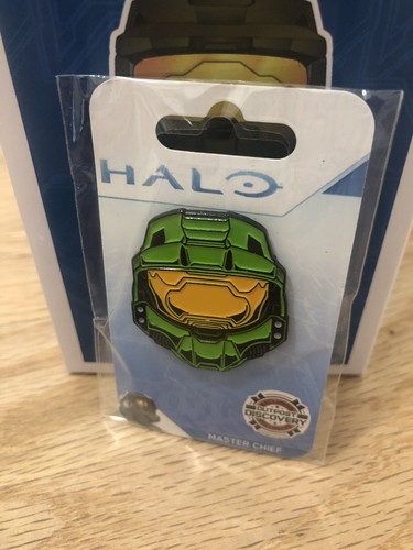 Funko Pop Halo Gold Master Chief Outpost Discovery exclusive et broches Dogtags