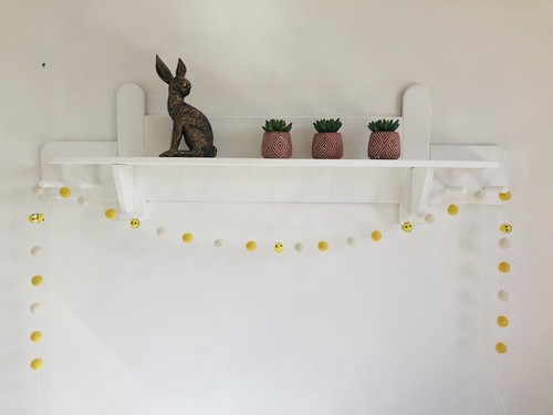 Party Eventdekoration Bumble Bee Bunting Garland Cord Yellow White Felt Balls Handmade New Mobel Wohnen Totum Ca