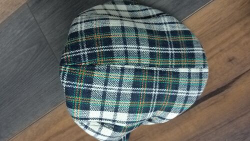 Childs Flat Cap stay warm or keep cool aged 2 to 7 years checked pattern