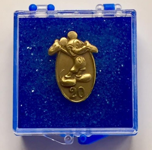 DISNEY Cast Member TA-DA MICKEY MOUSE Bronze 20-Year Service Award Pin ~ RARE