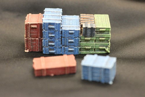 28mm crates and boxes for Bolt Action skirmish games 40K