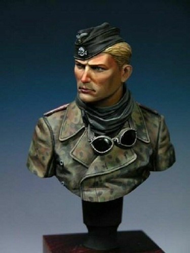 1//10 BUST Resin Figure Model Kit Deutscher Soldat Panzergrenadier WWII...