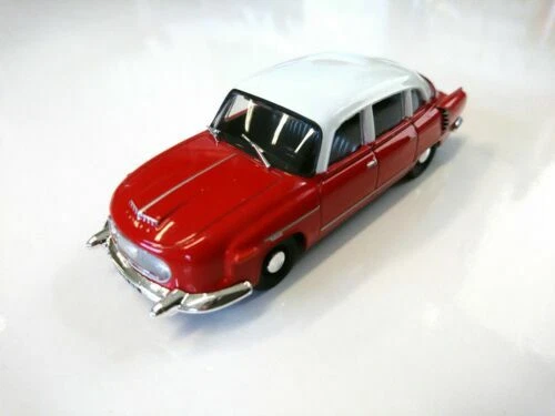 Voitures, camions et fourgons miniatures 1:43 Tatra