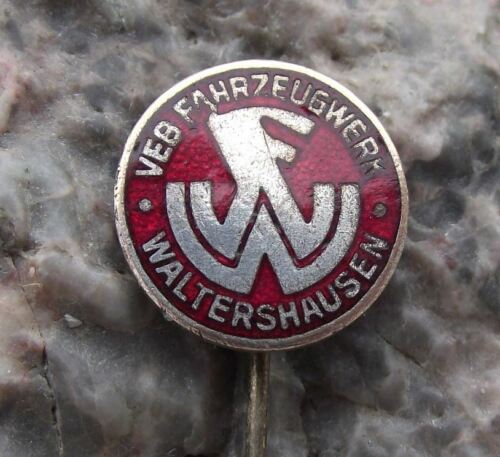 Antique VEB Fahrzeugwerk Waltershausen Multicar DDR East German Cars Pin Badge