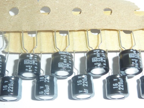 10pcs 220uF 16V 8X7mm Rubycon MS7 16V220uF Aluminum Electrolytic Capacitor