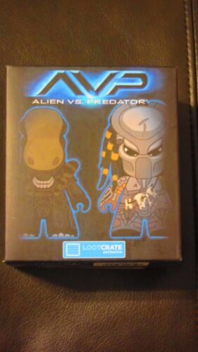 Alien vs Predator Loot Crate Exclusive Titans Vinyl Blindbox New 