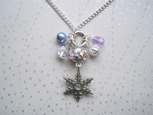 * Plata Copo De Nieve encanto grano Cluster Collar Plateado Snow Flake Bolsa De Regalo