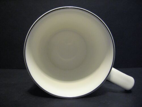 FORD 7840 TRACTOR Fine Bone China mug cup beaker