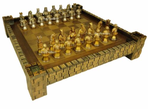 MEDIEVAL TIMES CRUSADES BUSTS Gold /& Silver Knights CHESS Set W// CASTLE BOARD