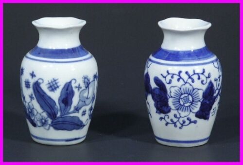 2 CHINESE PORCELAIN MINI VASES Small White Blue 3.5" x 2.3" Oriental NEW a 