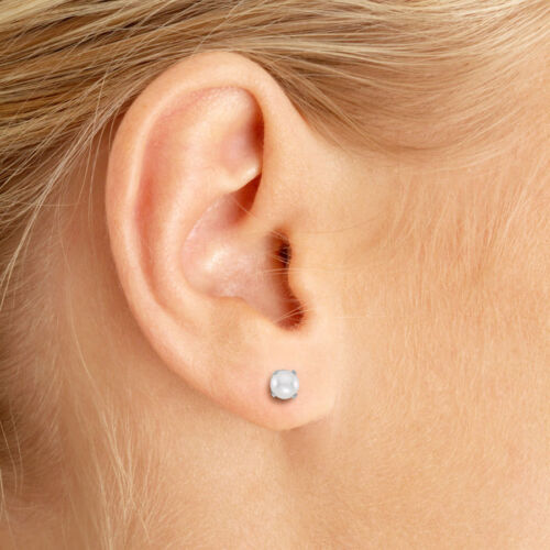 14k White Gold 4 mm Freshwater Cultured Pearl Stud Earrings
