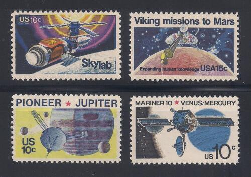 SET OF 4 POSTAGE STAMPS 1970/'s U.S SPACE ACCOMPLISHMENTS MINT CONDITION