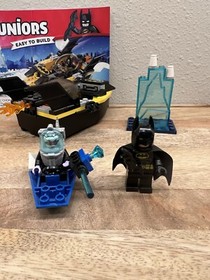 LEGO Juniors: Batman vs. Mr. Freeze W/Manual Missing 1 Gem 99% Complete 10737