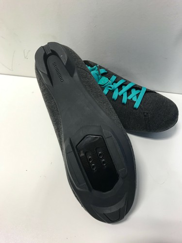 Shimano RT4 Women/'s Bicycle Shoes Size 39 NEW