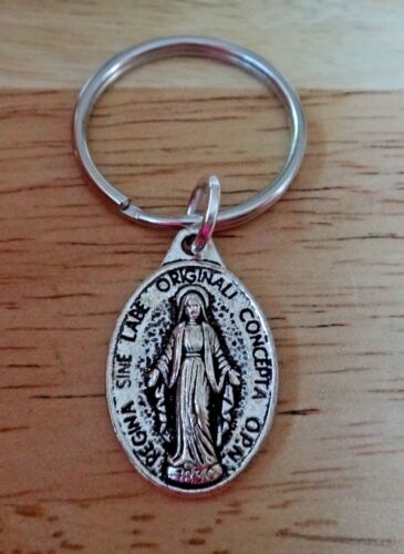 Pewter Silver 25x15mm Miraculous Mary medal on a 1/" Keychain Keyring