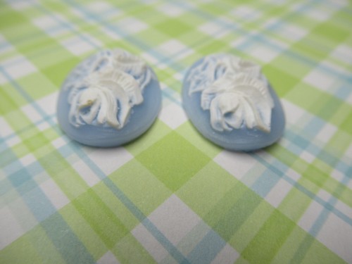 White Rose Cameos 25X18mm Blue Cabochons Flowers Retro Vintage Style 6 pcs