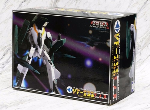 1//60 VF-2SS Valkyrie II w// SAP Fairy Squadron Limited EVOLUTION... MACROSS II