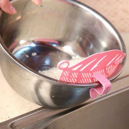 Rice Wash Strainer Kitchen Leaf Shape Plastic Clip Shaped Fruit Beans Tool HS3