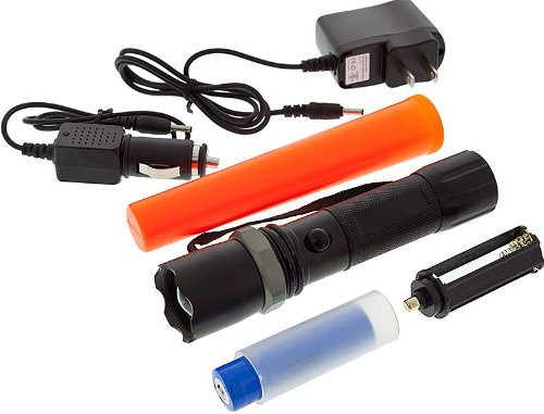 Gift Idea 3 Watt Cree XPE LED Rechargeable Zoom Flashlight 120 Lumens US Seller
